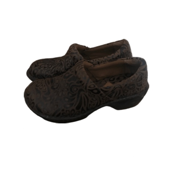 B.O.C. Genuine Leather Brown Floral Print Embossed Mule Slip On Clogs 7.5 38.5 - Picture 2 of 6